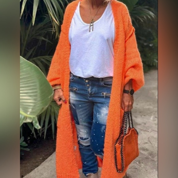 Boutique Style Sweater! Orange Peace & Love Oversized Sweater! ❤️ - Picture 3 of 7